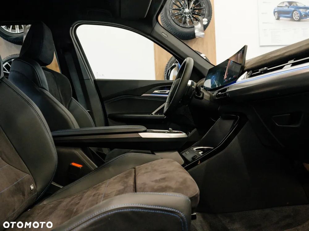 BMW X1 sDrive18d - 10