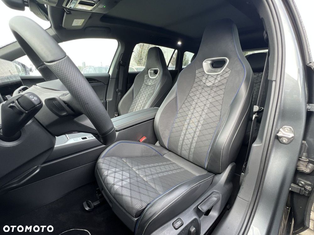 Volkswagen Passat - 27