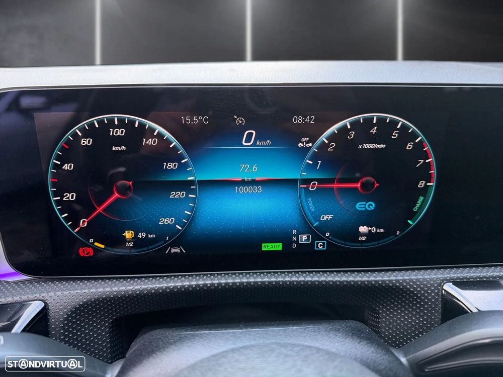 Mercedes-Benz CLA 250 e Shooting Brake AMG Line - 11