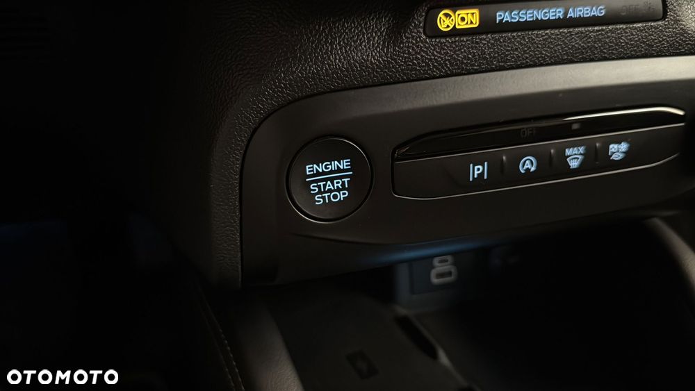 Ford Focus 1.0 EcoBoost mHEV Titanium X - 28