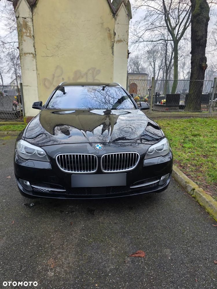 BMW Seria 5 525d - 3