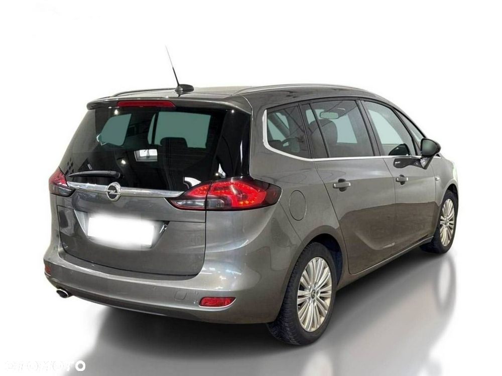 Opel Zafira 2.0 D (CDTI ecoFLEX) Start/Stop Innovation - 2