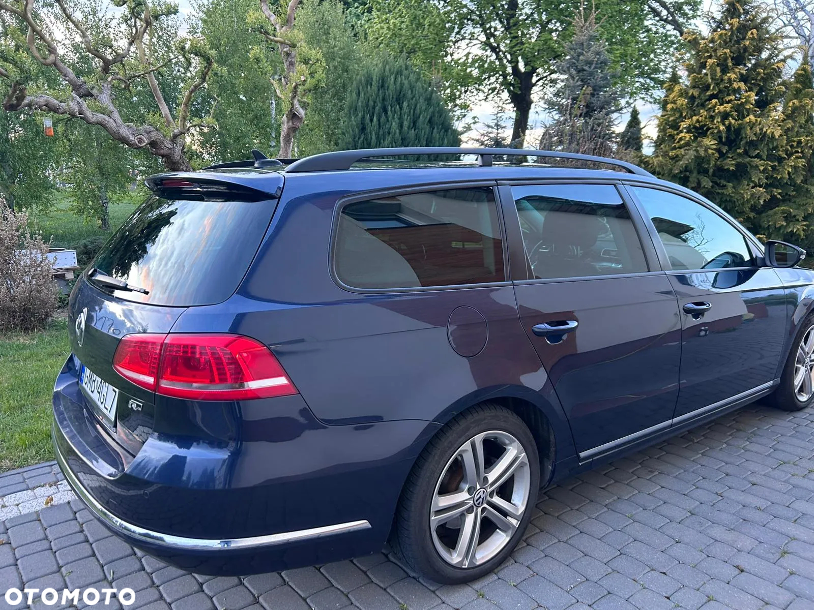 Volkswagen Passat 2.0 TDI Highline R-Style DSG - 11
