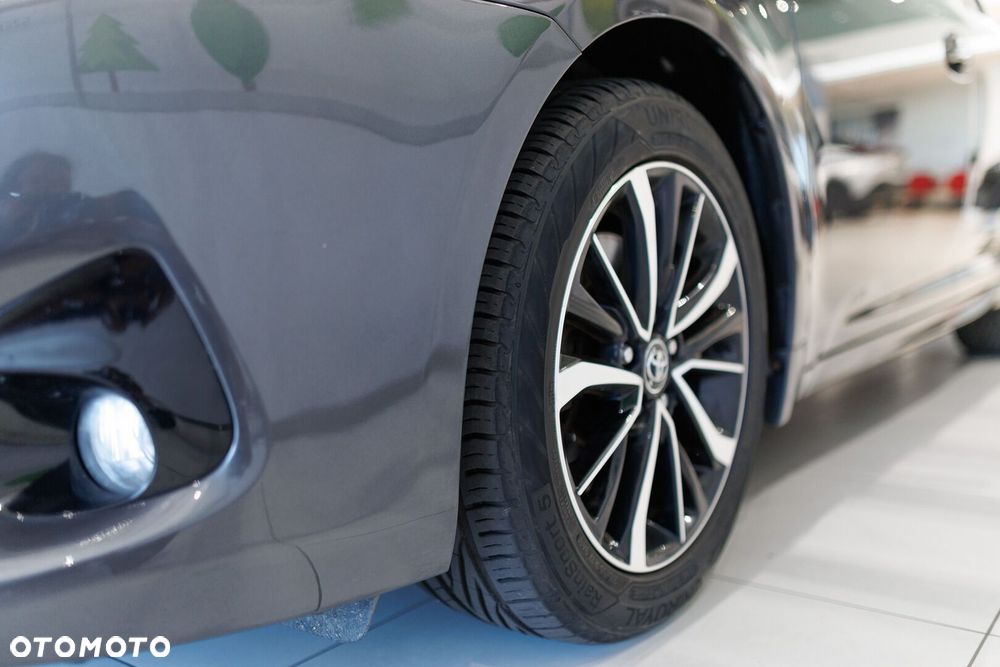 Toyota Avensis 2.0 D-4D Premium - 15