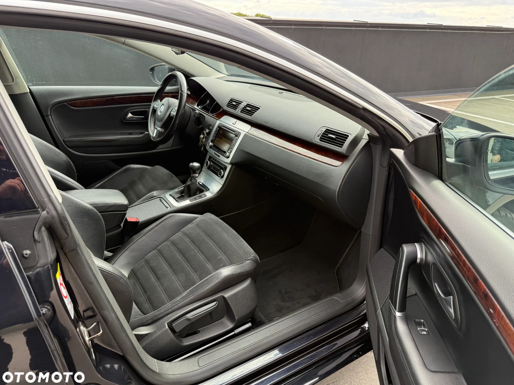 Volkswagen Passat CC 2.0 Blue TDI - 16