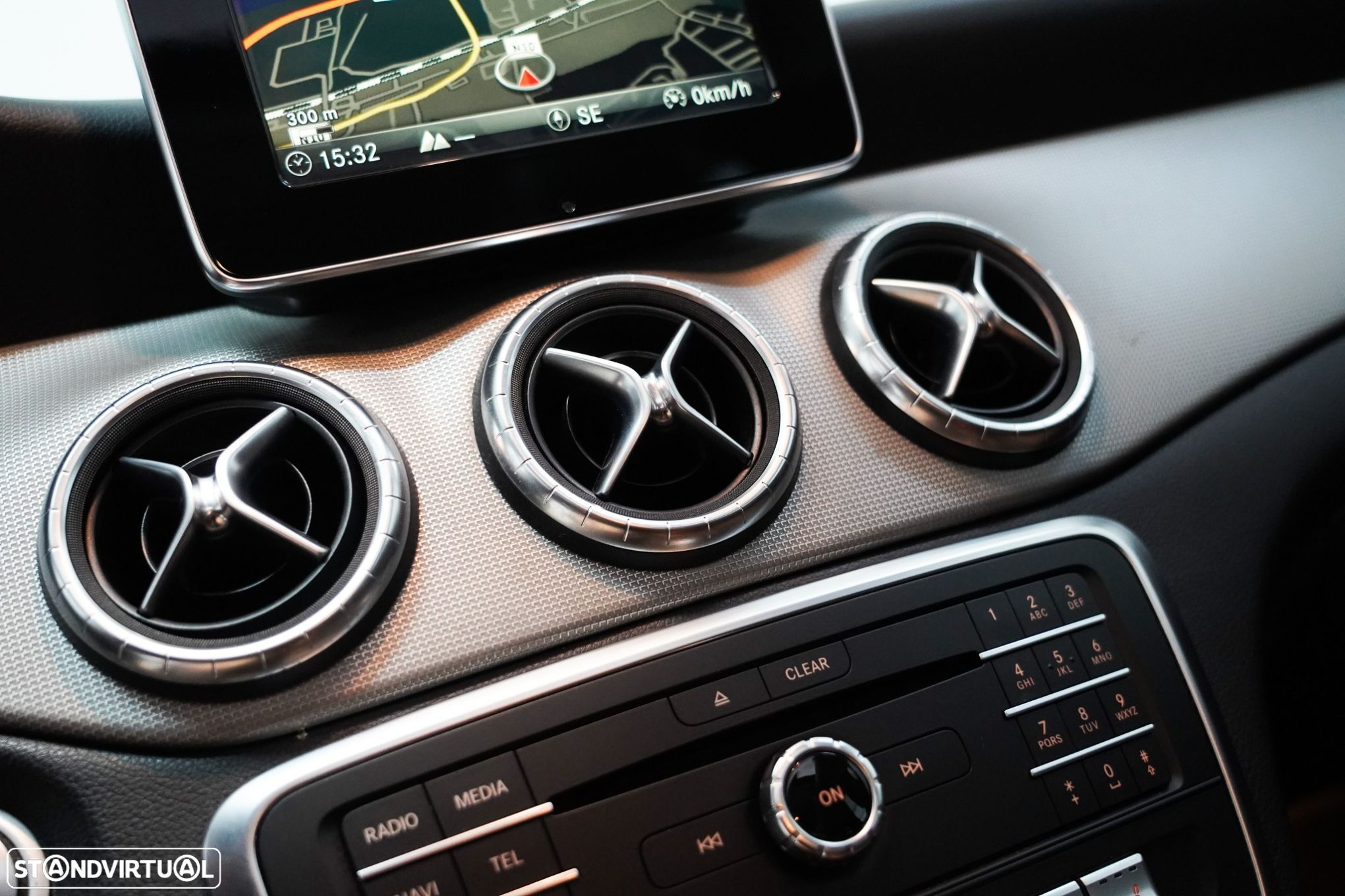 Mercedes-Benz CLA 180 d Urban Aut. - 12