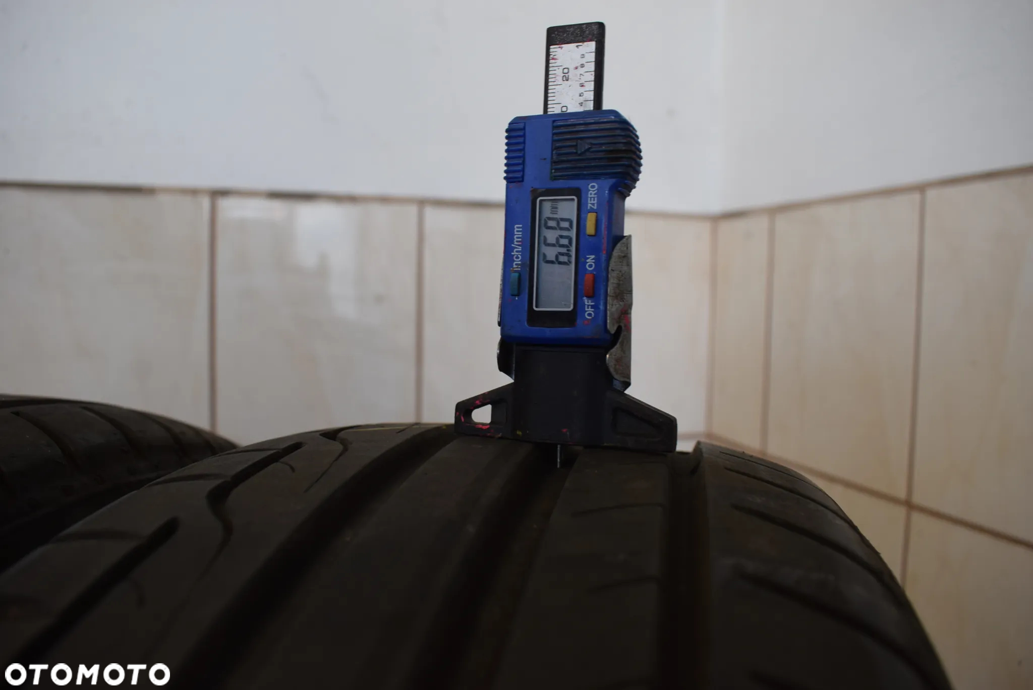 R18 205/40 Dunlop Sport Maxx RT DSST Cena za komplet - 5