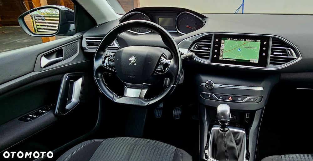 Peugeot 308 BlueHDi 120 Stop & Start Business-Line - 32