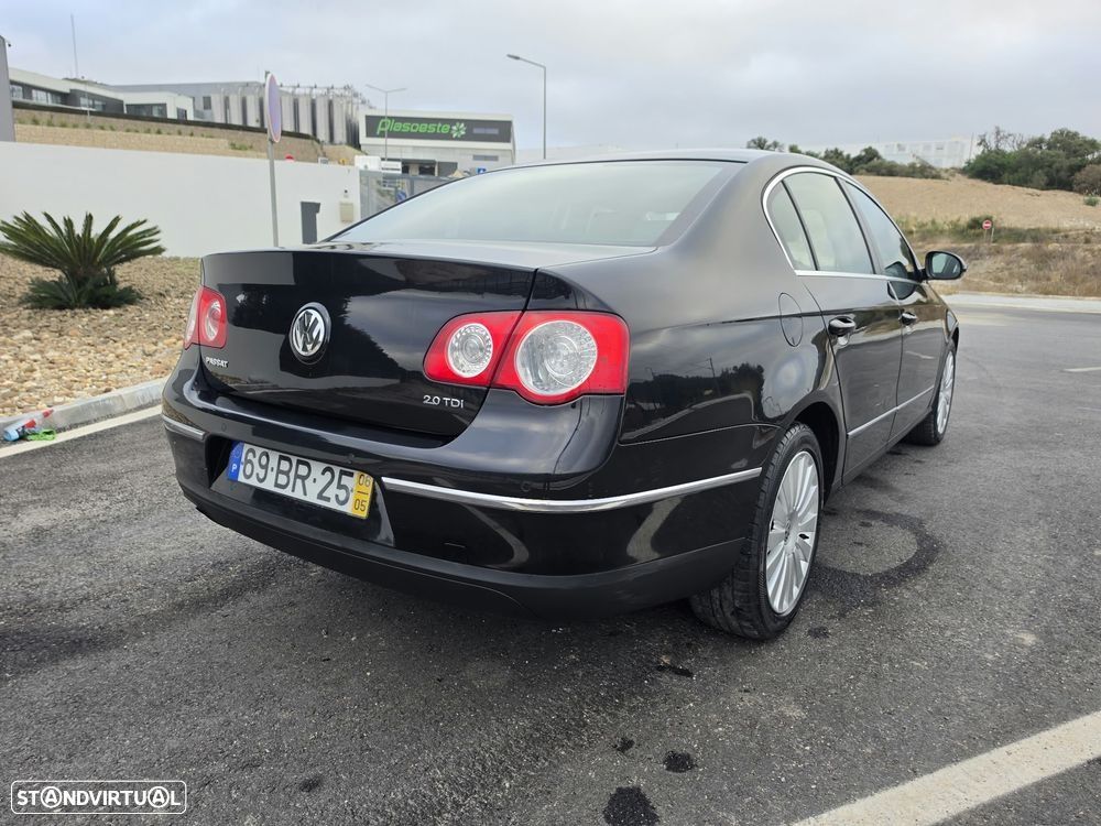 VW Passat 2.0 TDI Highline - 5