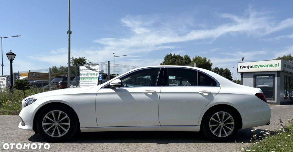 Mercedes-Benz Klasa E 220 d 9G-TRONIC - 4