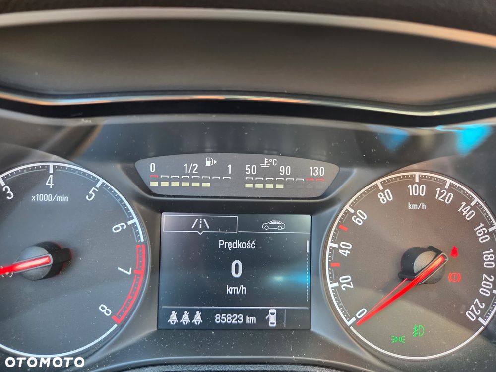 Opel Corsa 1.4 Active - 11