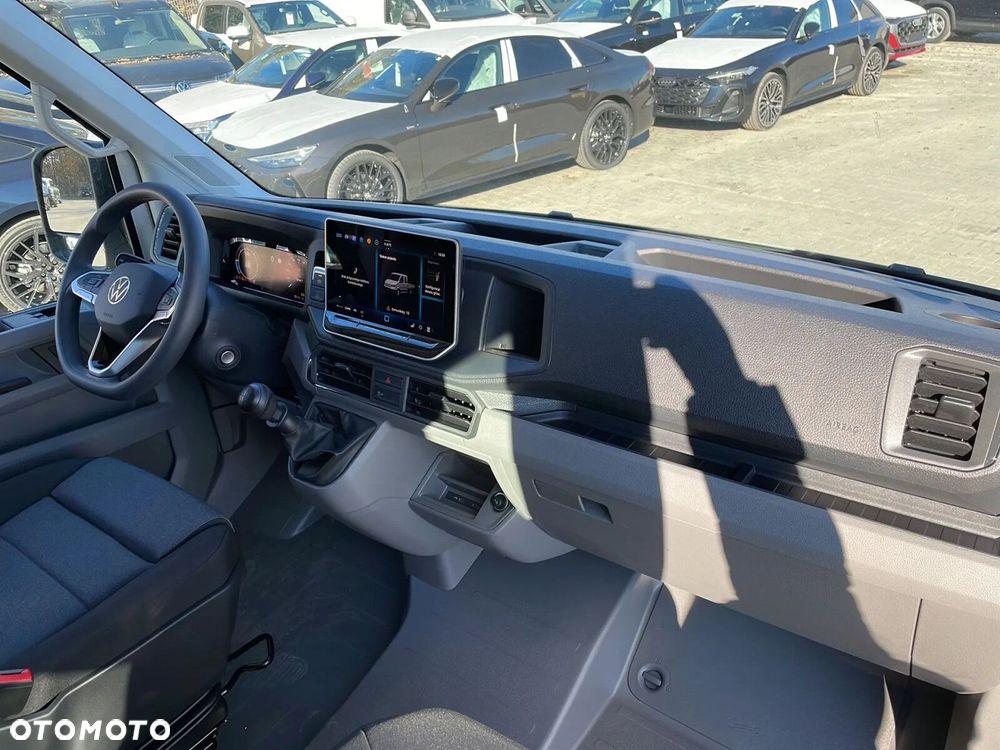 Volkswagen Crafter 35 Podw. kbina/Skrzynia 2.0 TDI 163 KM manualna r. o. 3640 mm - 10