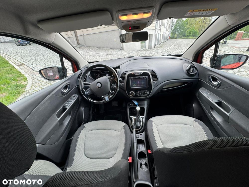 Renault Captur ENERGY TCe 120 EDC Experience - 11