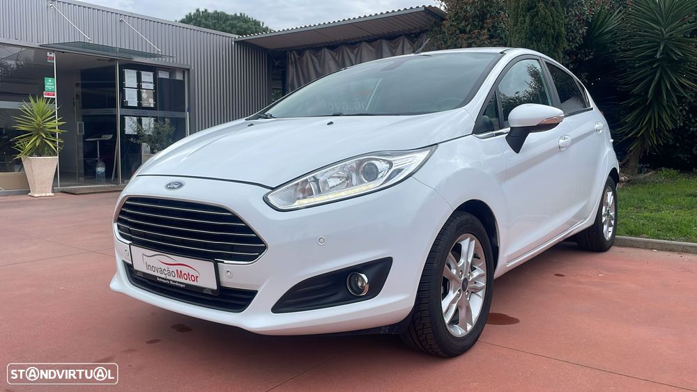Ford Fiesta 1.0 EcoBoost S&S TITANIUM - 3
