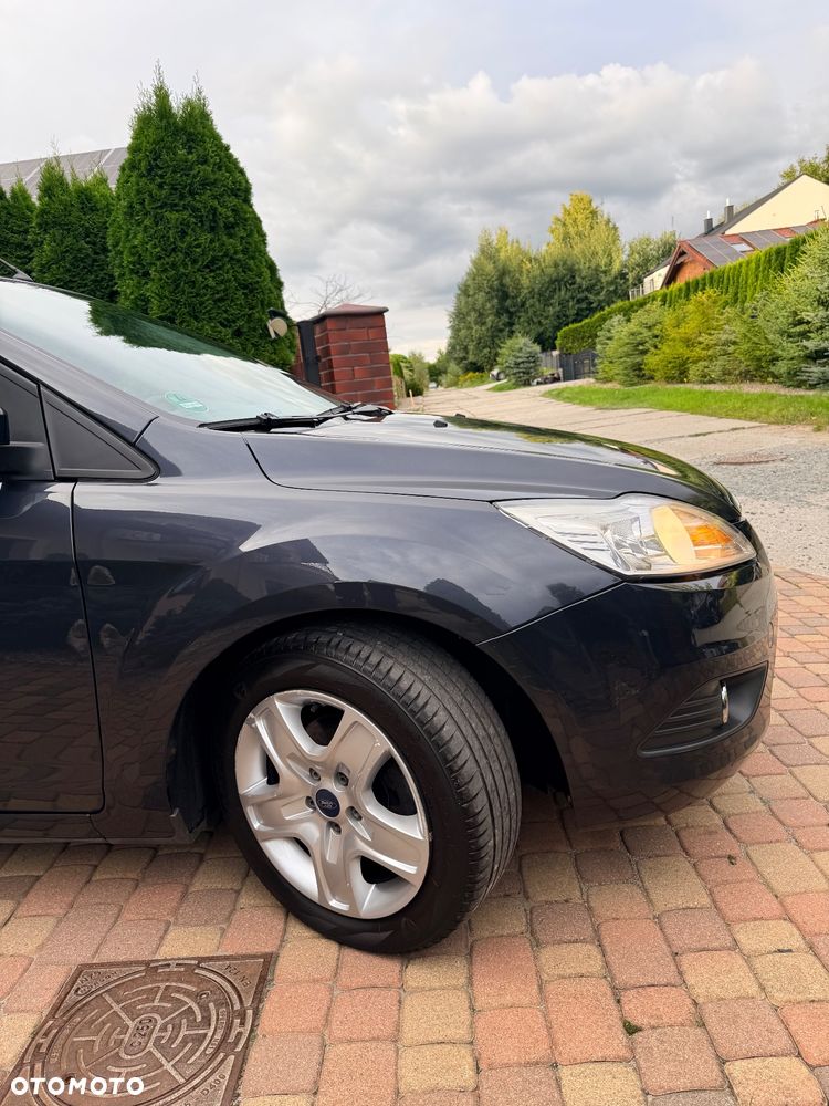 Ford Focus 1.6 16V Trend - 6