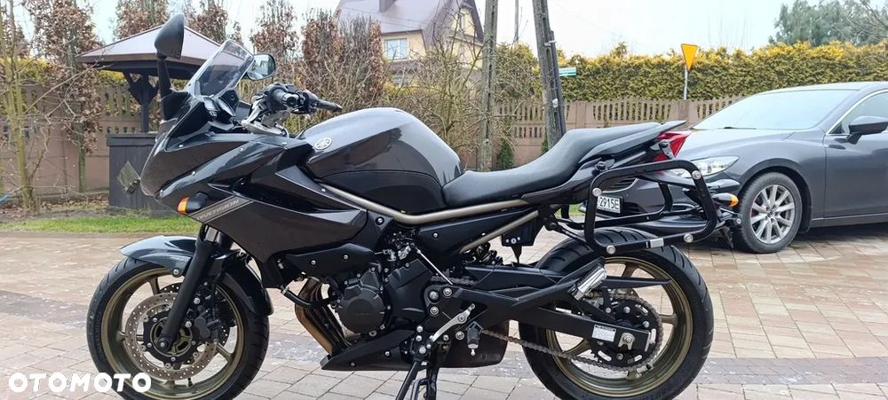 Yamaha XJ - 2