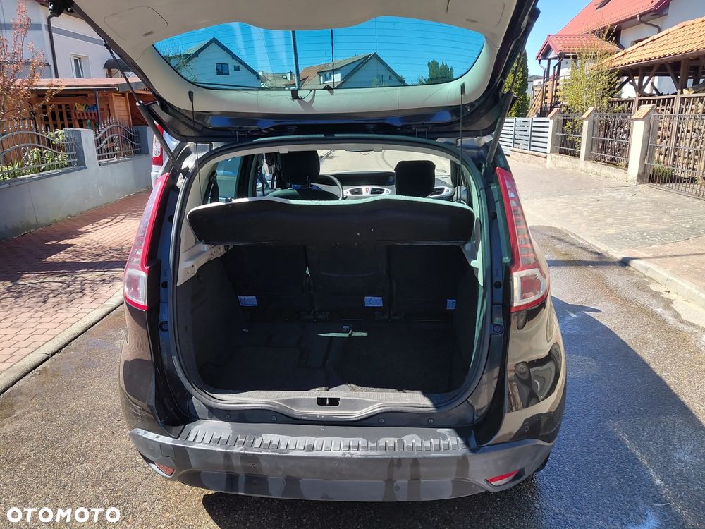 Renault Scenic 1.6 16V 110 TomTom Edition - 8