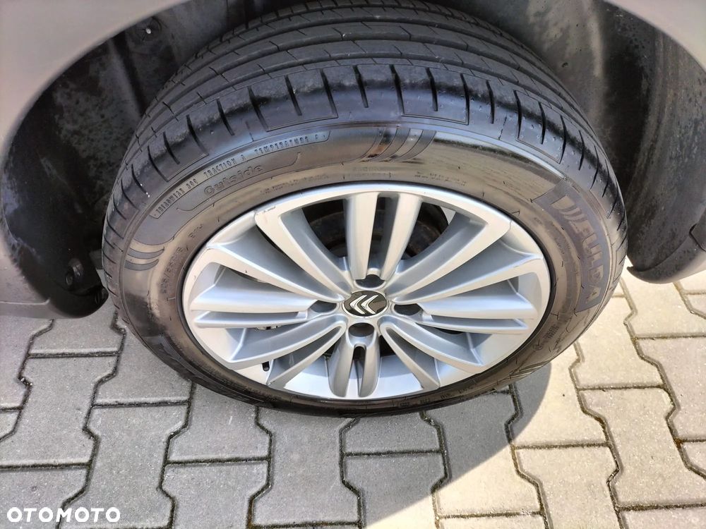 Citroën C4 Cactus 1.2 PureTech Feel Edition S&S - 27