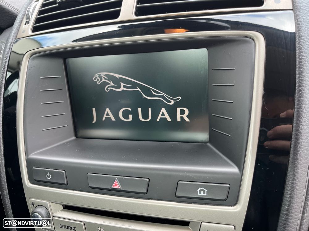 Jaguar XK 4.2 V8 Coupé - 12