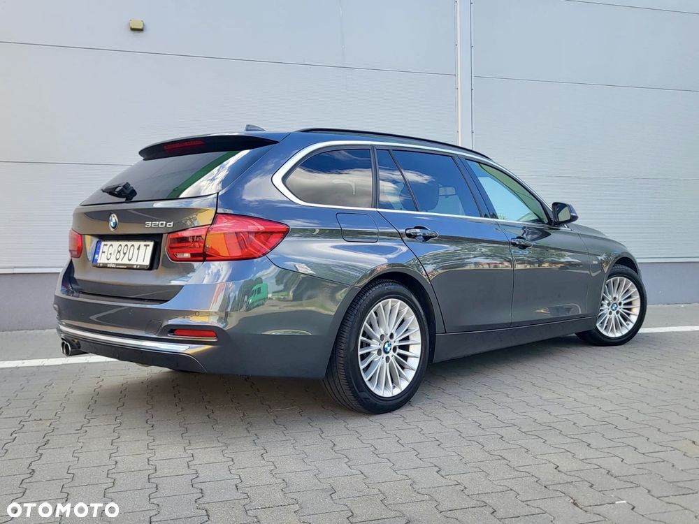 BMW Seria 3 320d Edition Luxury Line Purity - 12