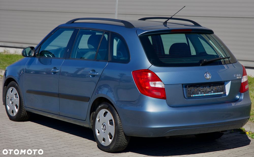 Skoda Fabia 1.4 16V Style - 24