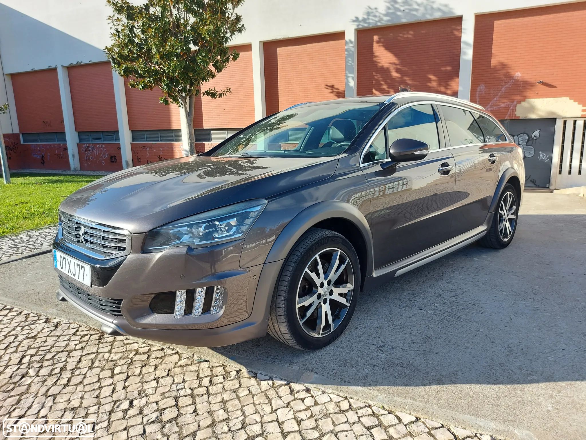 Peugeot 508 RXH 2.0 HDi Hybrid4 2-Tronic - 1