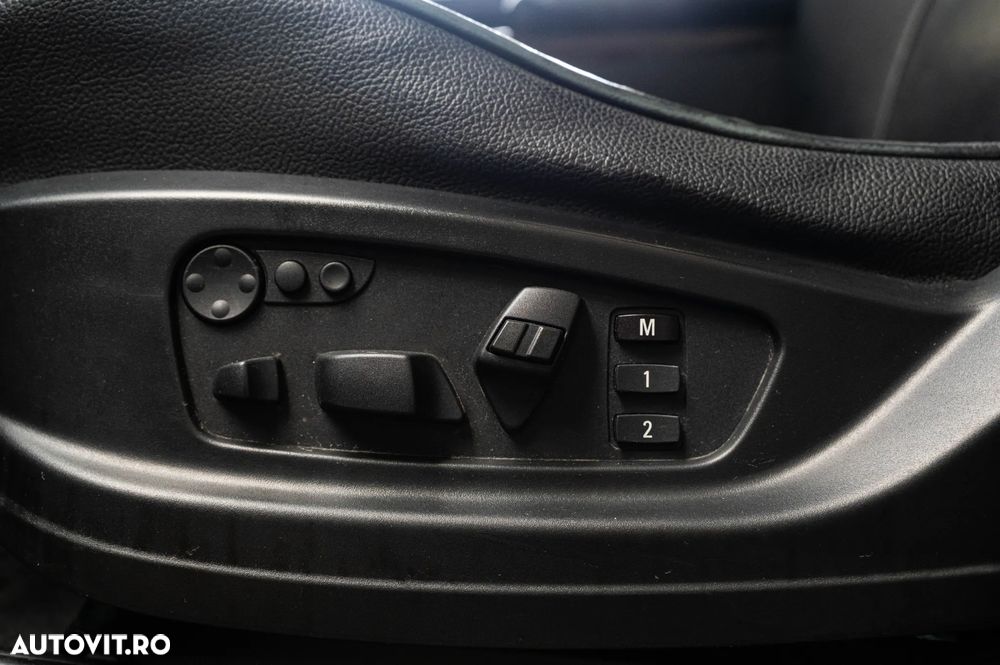 BMW X6 xDrive40d - 27