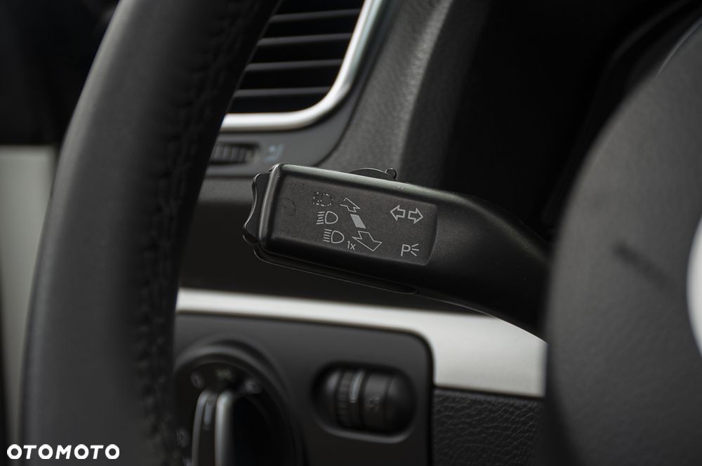 Volkswagen Eos 2.0 TDI DPF BlueMotion Technology Exclusive - 27