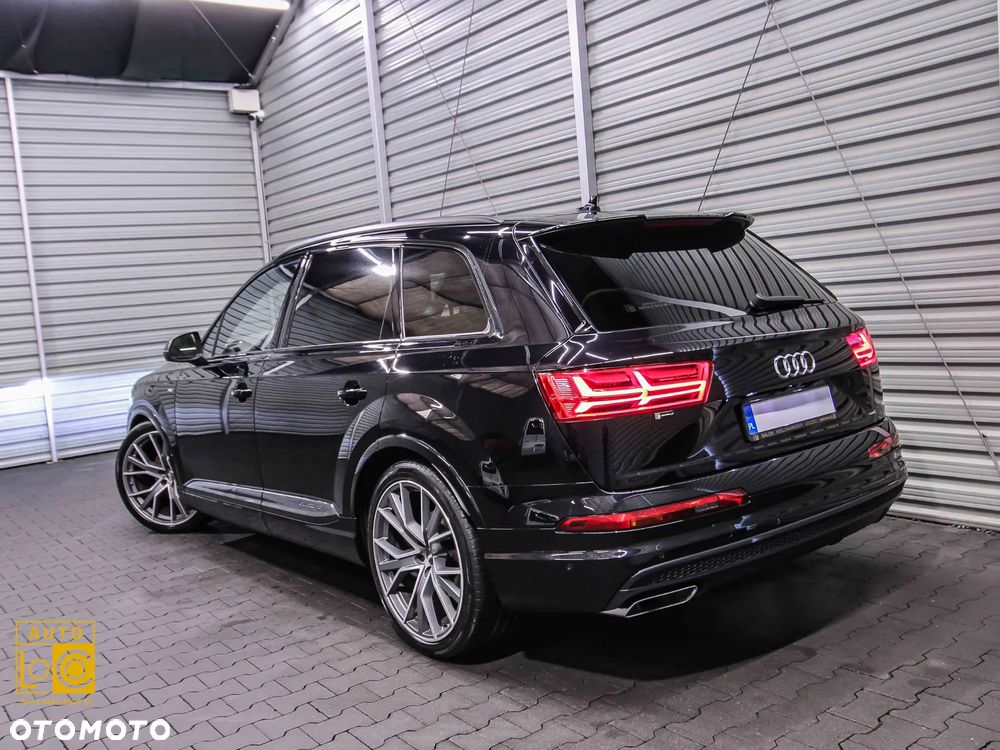 Audi Q7 - 4