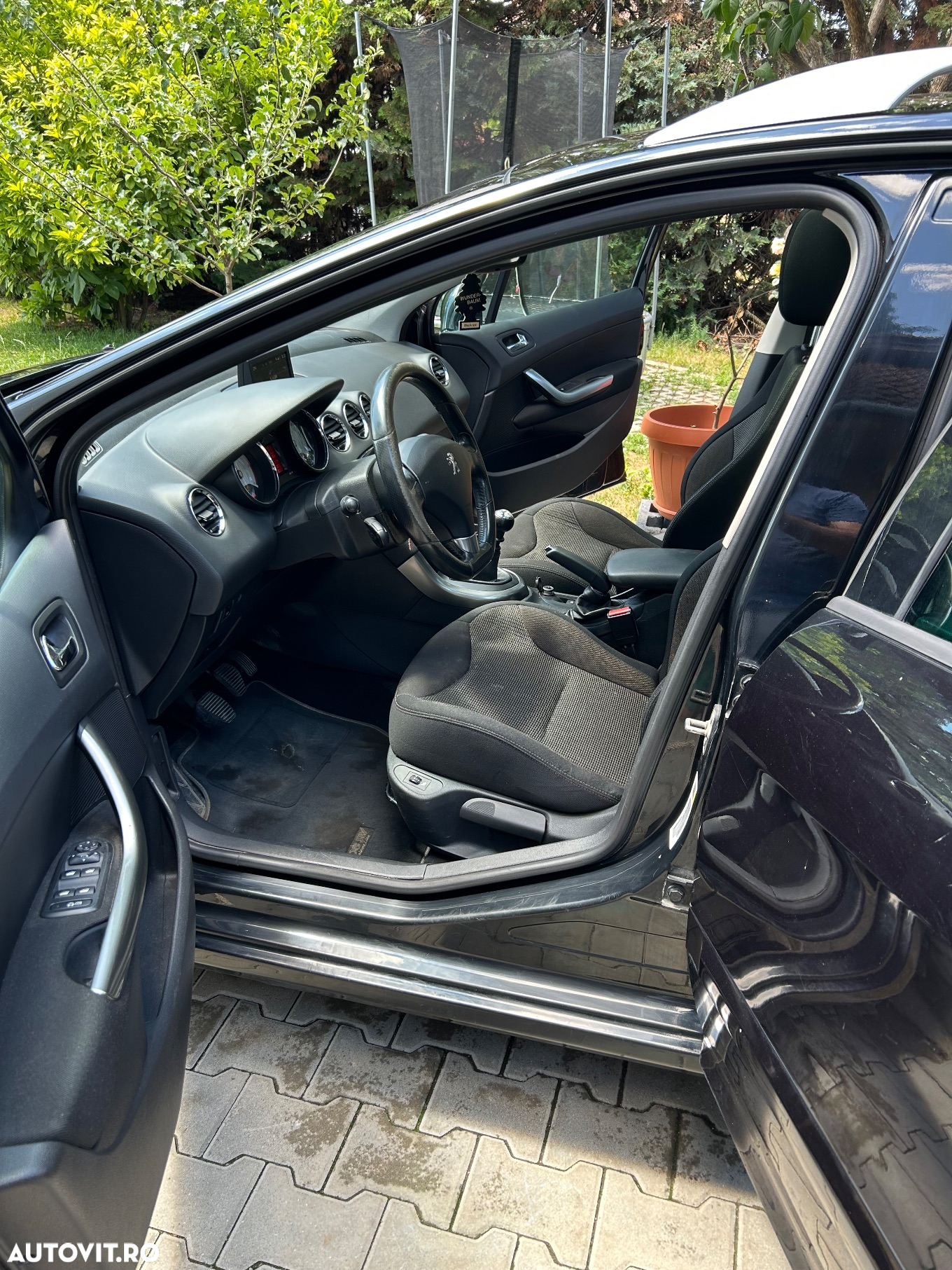 Peugeot 308 SW 1.6 e-HDI FAP STT Active - 16