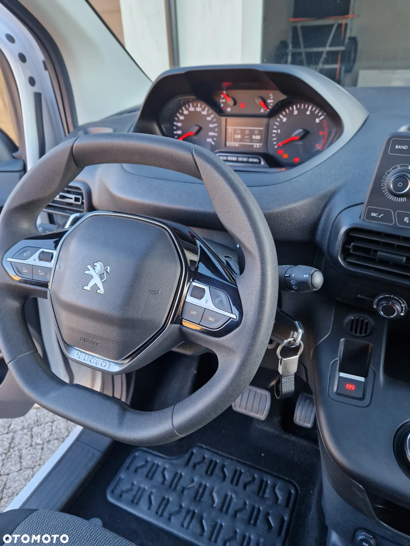 Peugeot PARTNER - 16