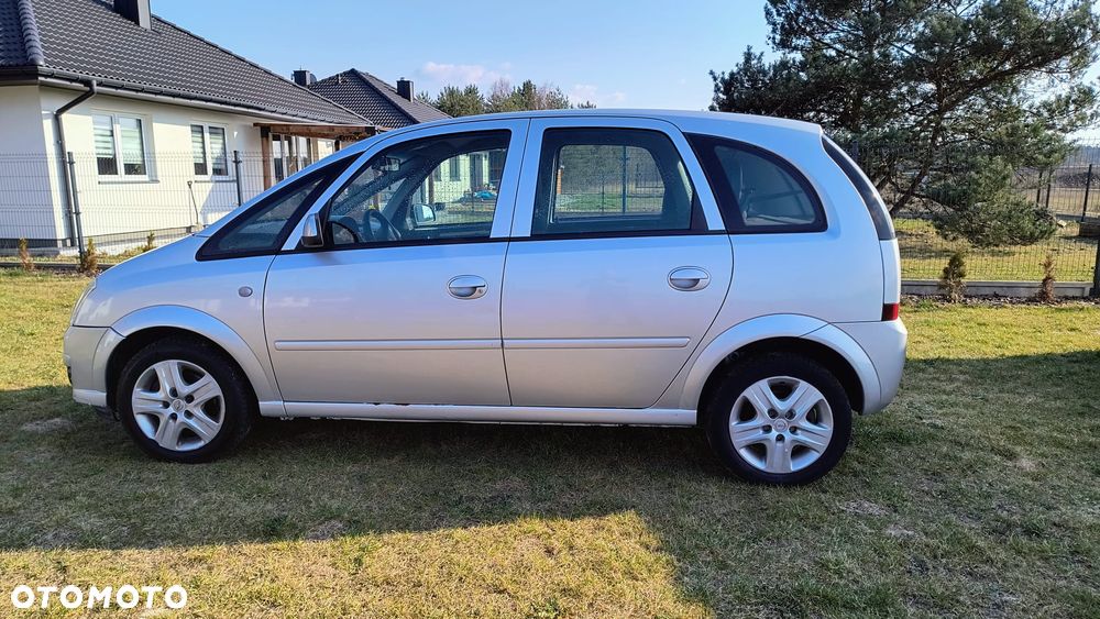 Opel Meriva 1.3 CDTI DPF Cosmo - 4