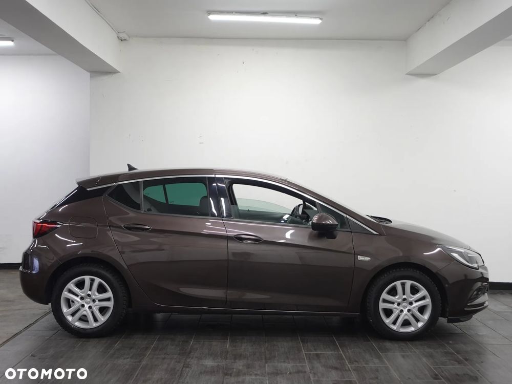 Opel Astra 1.4 Turbo Dynamic - 9