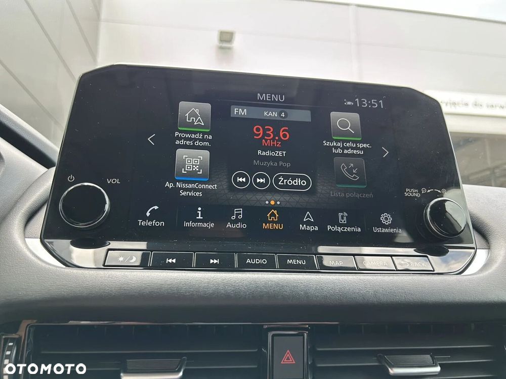 Nissan Qashqai 1.3 DIG-T MHEV Premiere Edition - 32