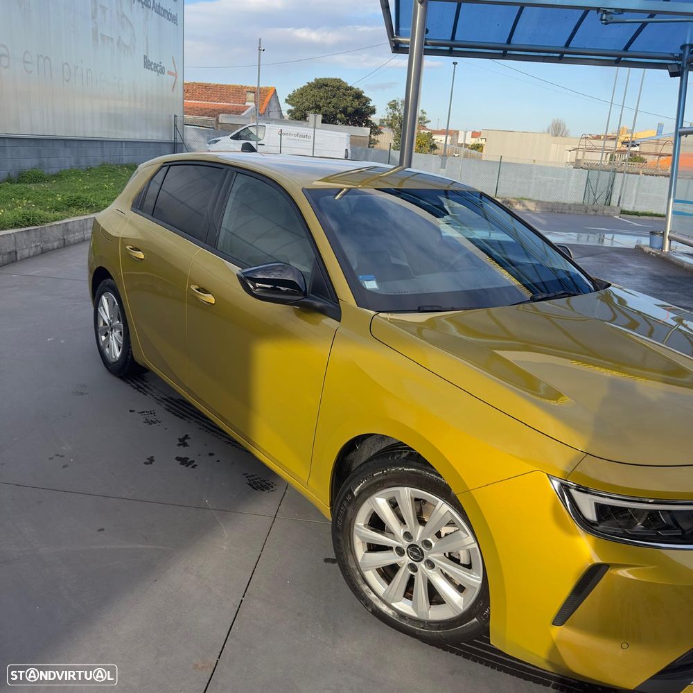 Opel Astra 1.2 T Edition - 3