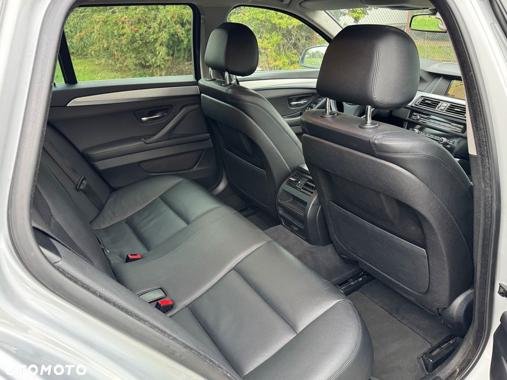 BMW Seria 5 518d - 18