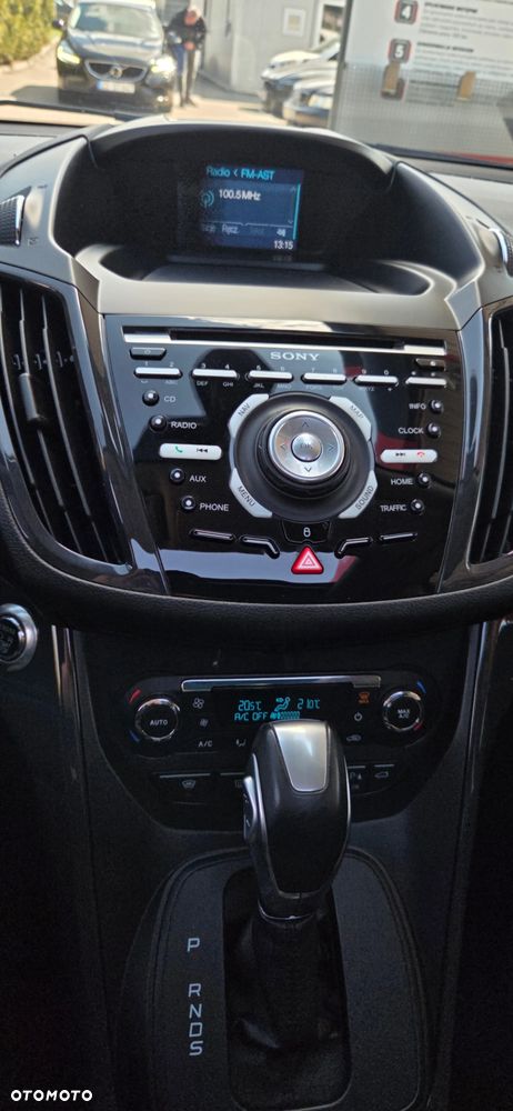 Ford Kuga 1.5 EcoBoost 4x4 Titanium - 24