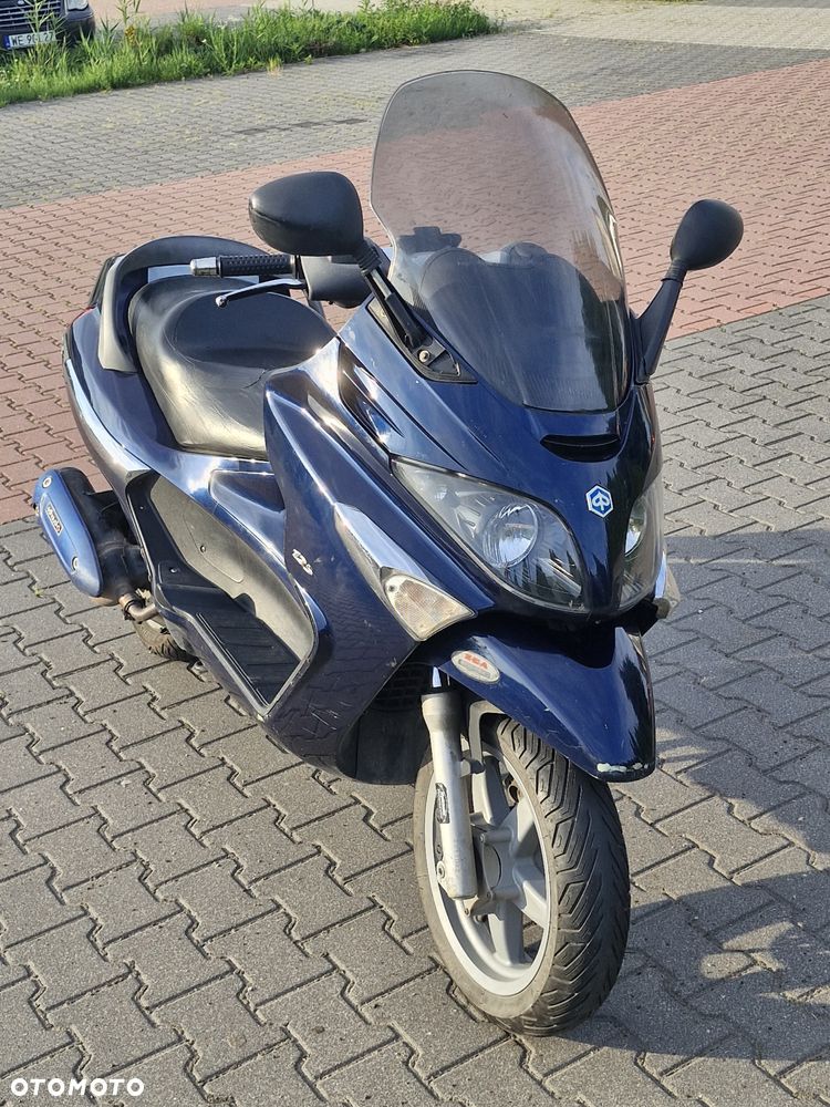 Piaggio X8 - 3