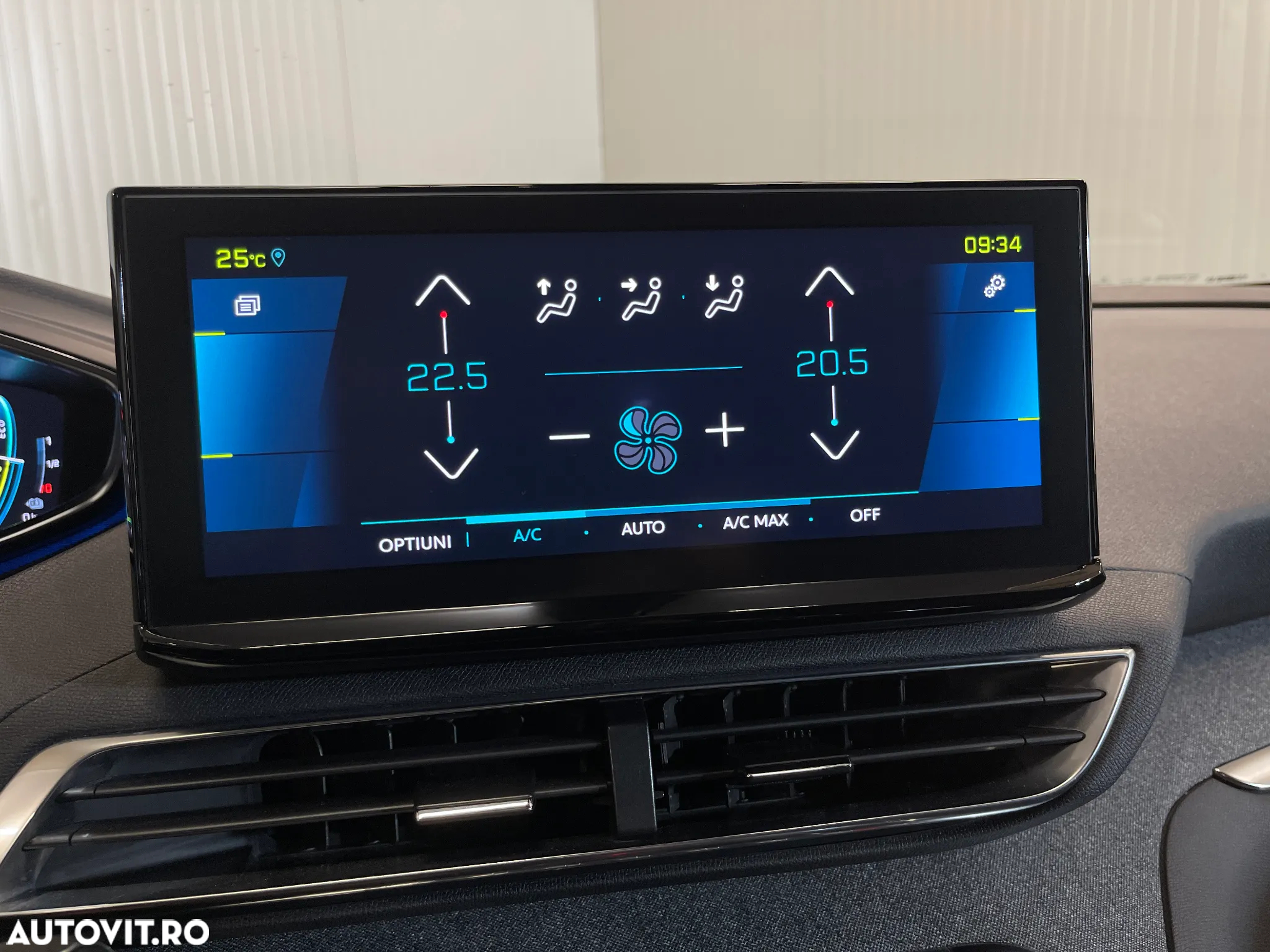 Peugeot 3008 Plug-In Hybrid 225 e-EAT8 Allure Pack - 18