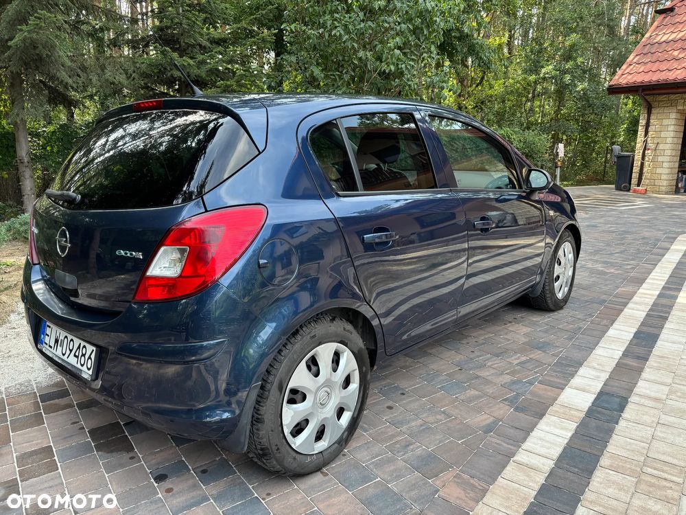 Opel Corsa 1.2 16V Cosmo EasyTronic - 9