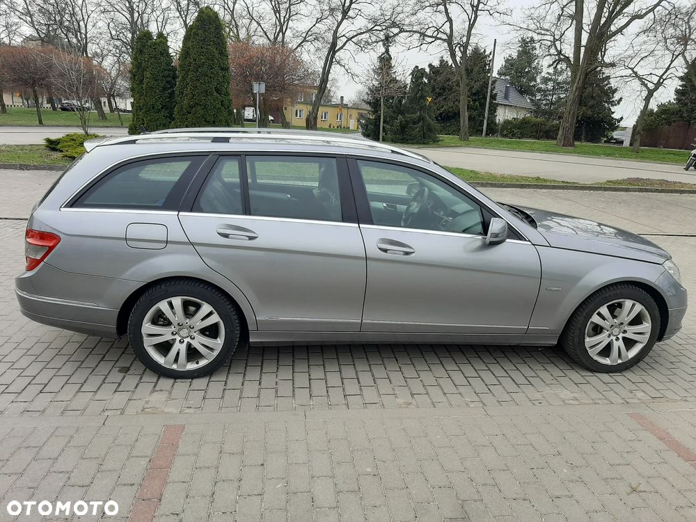 Mercedes-Benz Klasa C 200 CDI BlueEff Avantgarde - 4