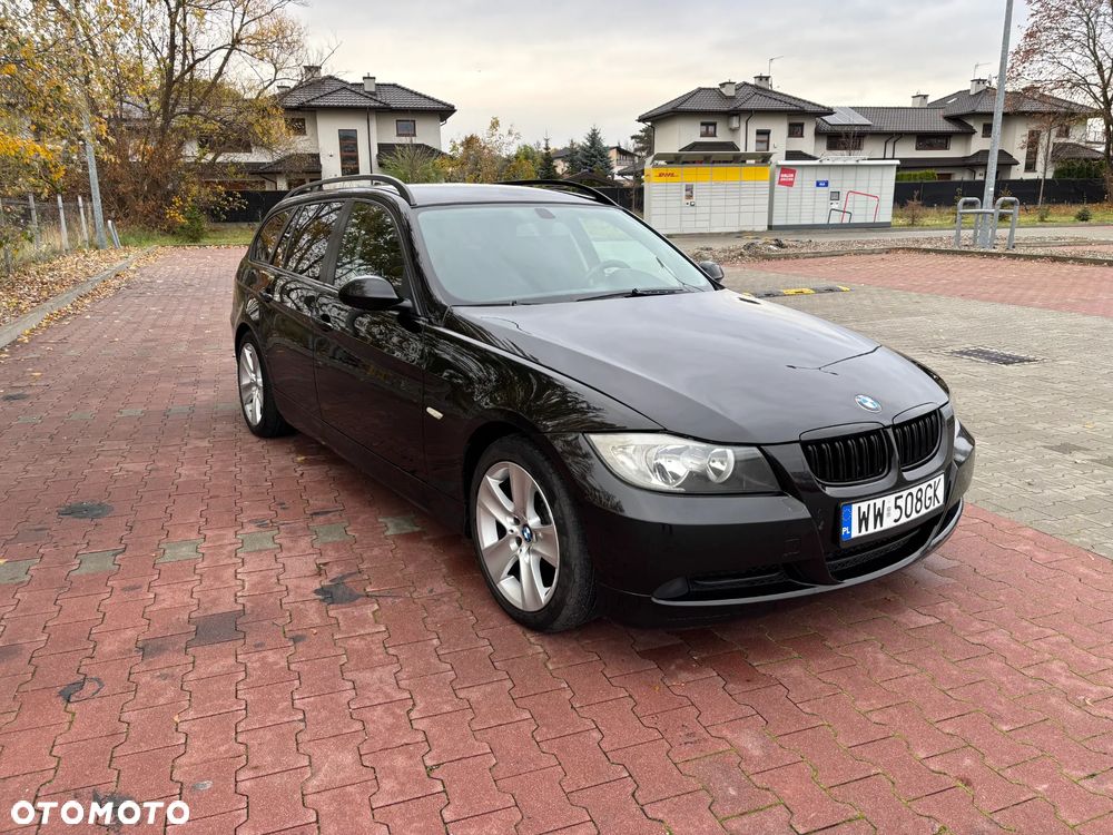 BMW Seria 3 320d - 29