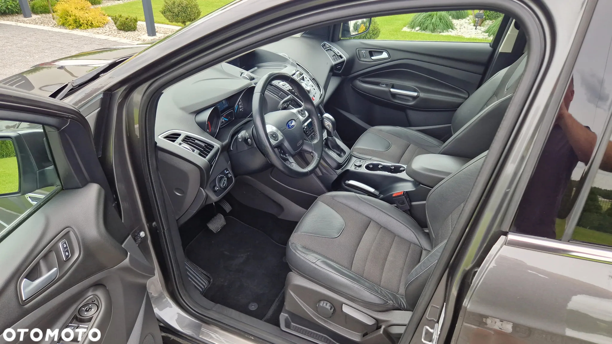 Ford Kuga 2.0 TDCi 4WD Titanium Plus - 22