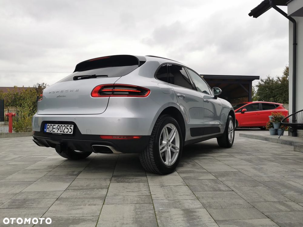Porsche Macan Standard - 22