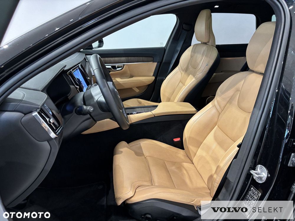 Volvo V90 - 18