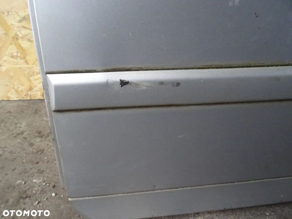 Drzwi Audi A4B7 kombi Lakier(LY7W) Lewy Tył - 6