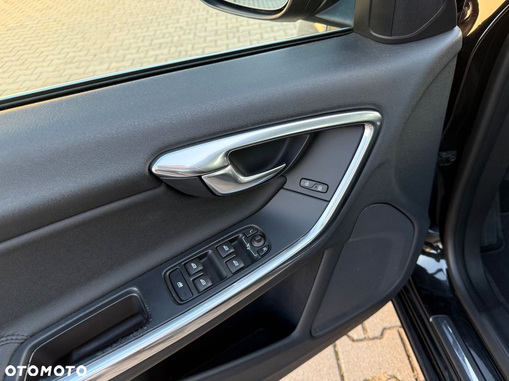 Volvo V60 - 32