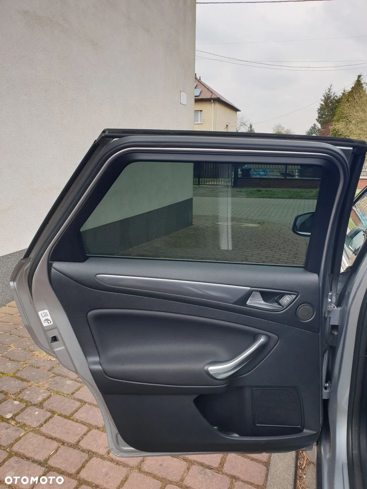 Ford Mondeo 2.0 TDCi Titanium X - 35