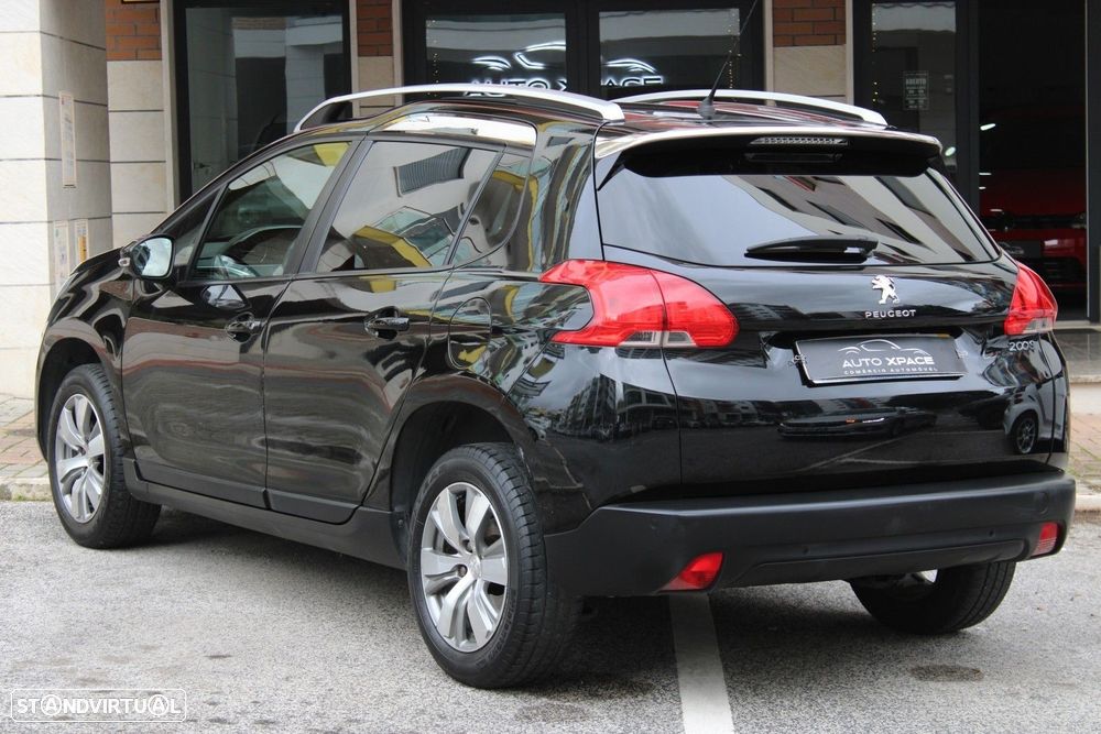 Peugeot 2008 1.2 PureTech Allure - 9