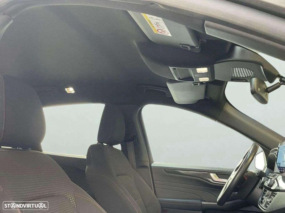 Ford Kuga 1.5 EcoBoost ST-Line - 17